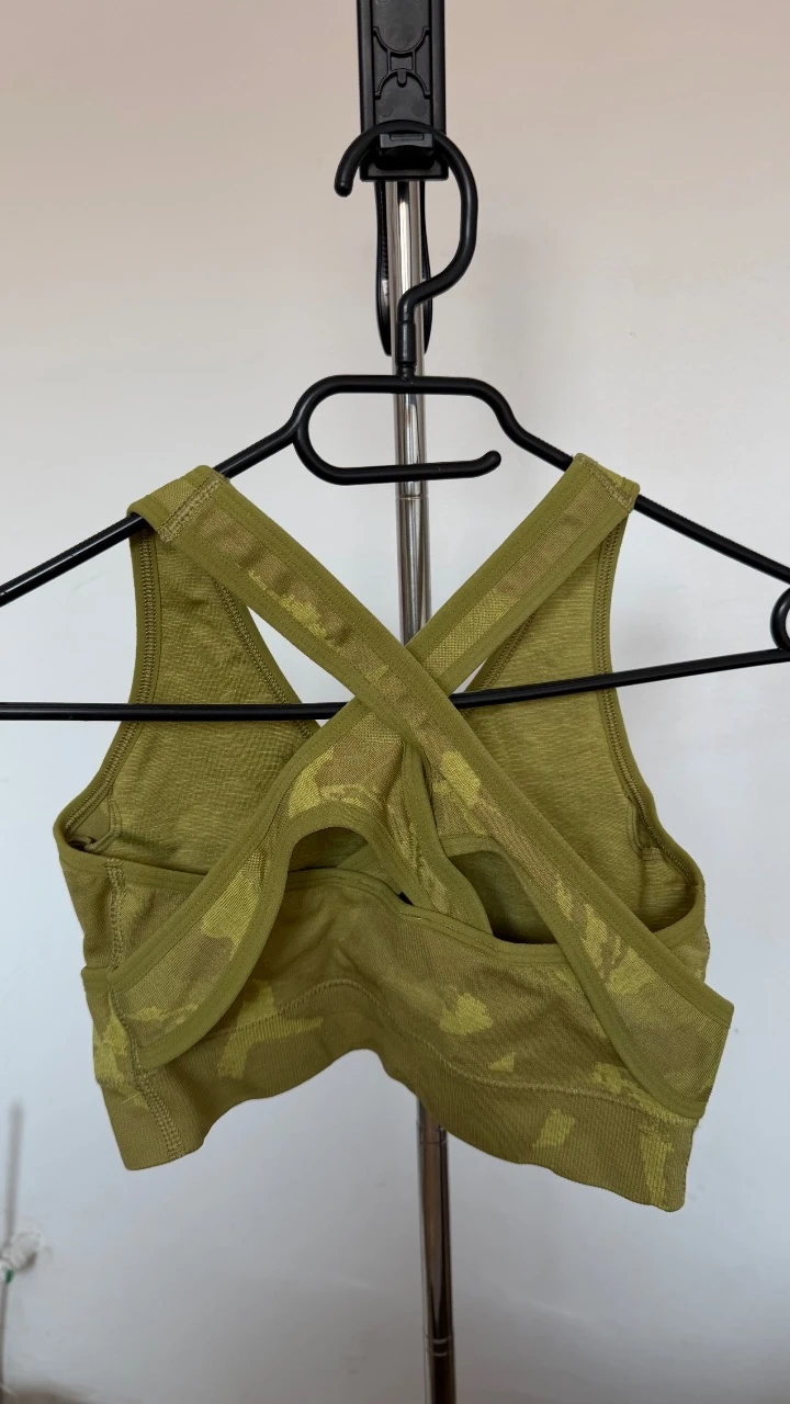 Top esportivo Gymshark verde tamanho P – photo 4